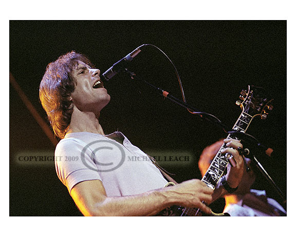 Bobby and the Midnites