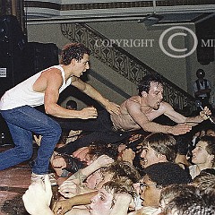 Dead Kennedys