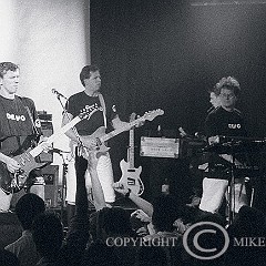 Devo
